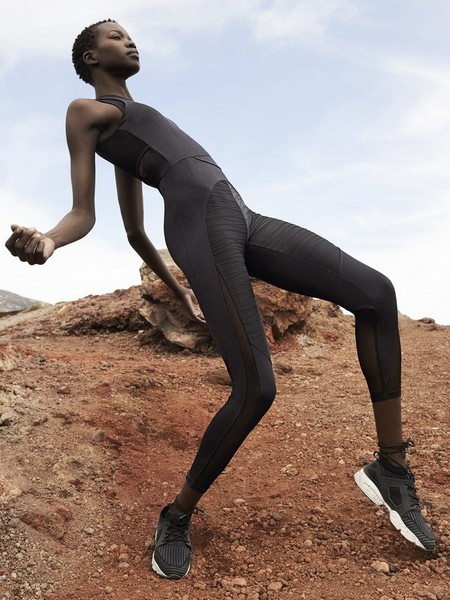 OYSHO FW17 Gymwear Collection
